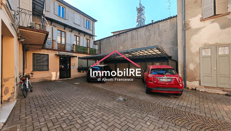 cortile comune